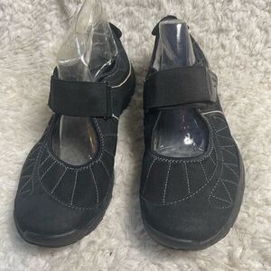 Privo Black fabric walking shoes non slip orthopedic shoes Velcro strap SZ11